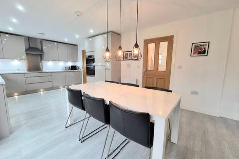 30 Haydock Drive, Carlisle, CA2 4QY