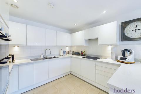 3 bedroom apartment for sale, Newchapel House, Market Street, Addlestone, Surrey, KT15