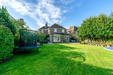 5 bedroom detached house for sale, Cissbury Road, Worthing, West Sussex, BN14