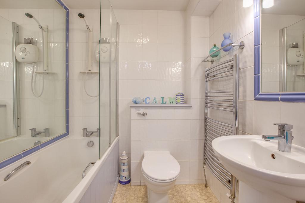 5 Niplands Cottages, HP10 0 JQ (LOW RES)-7