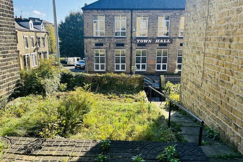 3 bedroom end of terrace house for sale, Carr Lane, Huddersfield HD7