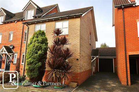 3 bedroom semi-detached house for sale, Damselfly Road, Ipswich, Suffolk, IP3