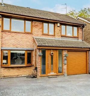 31 Chelford Close, Middleton, Manchester, M24 2NW