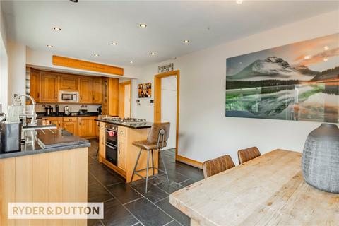 31 Chelford Close, Middleton, Manchester, M24 2NW