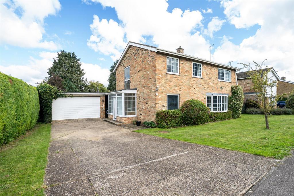 Beechwood Avenue, Cambridge CB25 4 bed detached house for sale £550,000