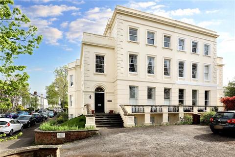 1 bedroom apartment for sale, London Road, Cheltenham, Gloucestershire