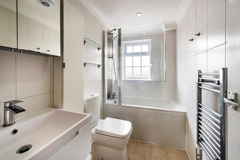 1 Gainsborough Square, Bexleyheath, DA6 8BU