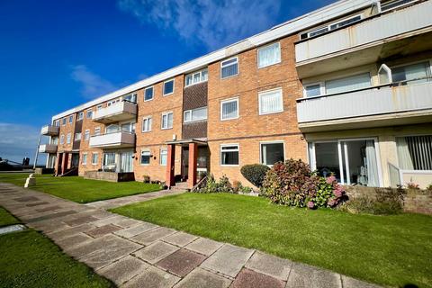 2 bedroom apartment for sale, Pembroke Court, Bispham FY2