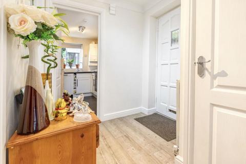 1 bedroom apartment for sale, Virginia Water, Surrey