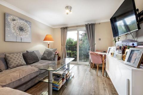 1 bedroom apartment for sale, Virginia Water, Surrey