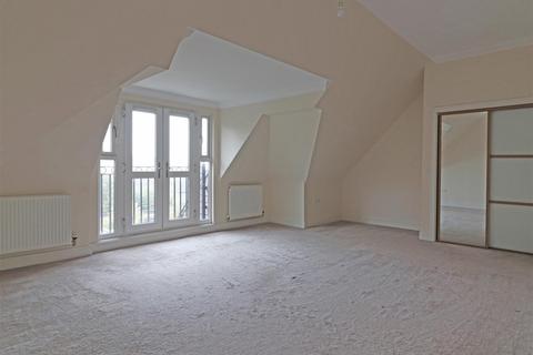 3 bedroom flat for sale, 6 Brook Road, Redhill