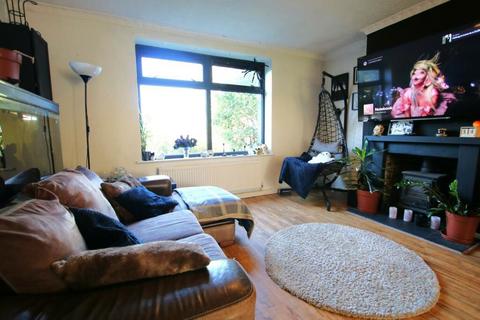 4 bedroom terraced house for sale, Greenside Avenue, Cherry Tree, Blackburn, Lancashire, BB2 4TG