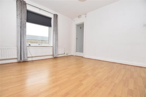 2 South View, Tingley, Wakefield, WF3 1HW
