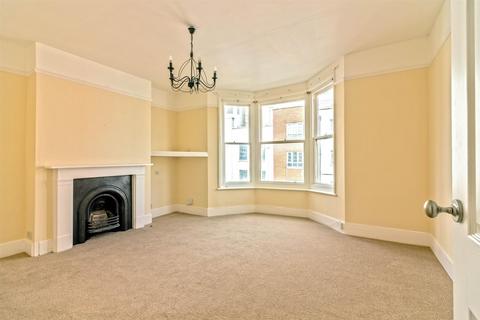 3 bedroom maisonette to rent, Rowlands Road, Worthing