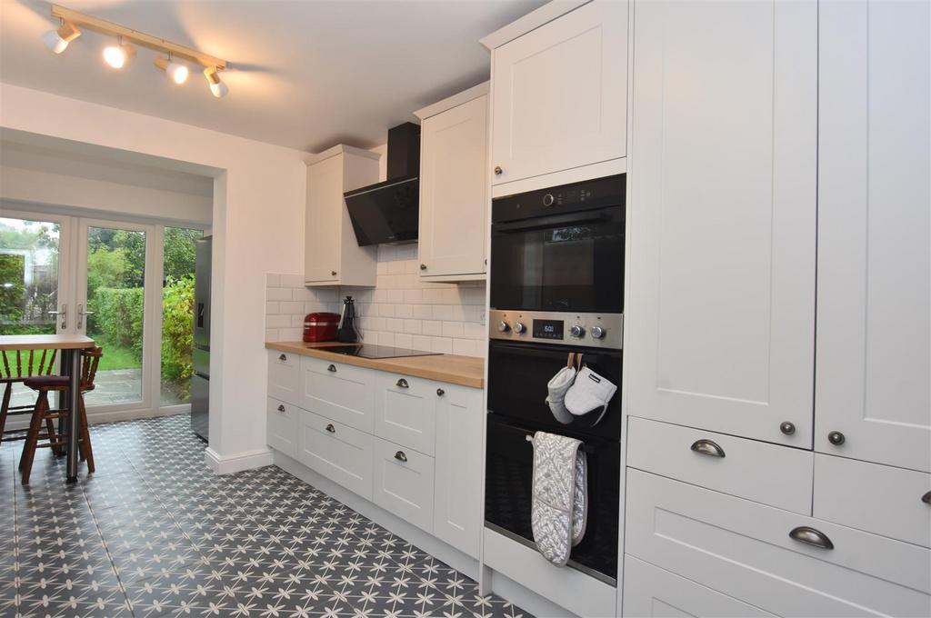 Harrel Lane, Barrow In Furness 3 bed semidetached house for sale £