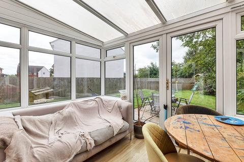 1 Hay Close, Balsham, Cambridge, CB21 4EJ