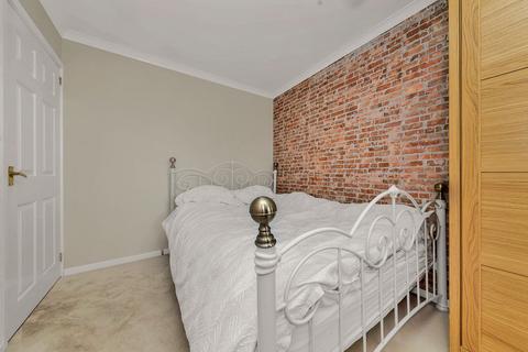 1 Hay Close, Balsham, Cambridge, CB21 4EJ