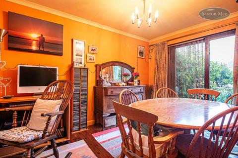 16 Ewden Valley, Bolsterstone, Sheffield, S36 4ZD