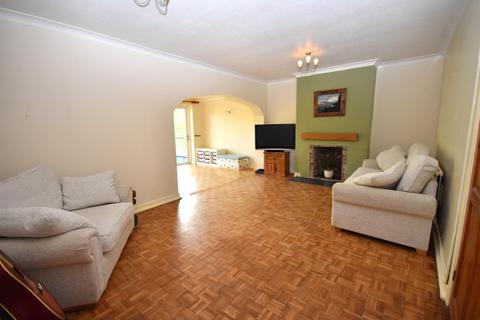 4 bedroom detached house for sale, Radyr Avenue, Mayals, Swansea