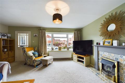 3 bedroom semi-detached house for sale, Waggoners Way, Northampton NN7