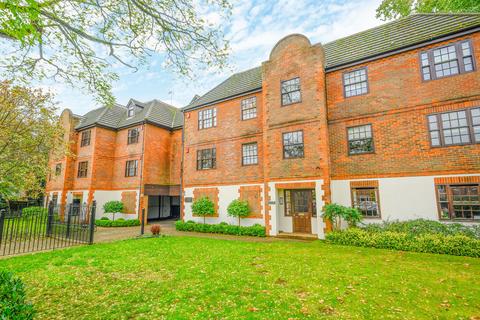 1 bedroom apartment for sale, Princes Road, Weybridge, KT13