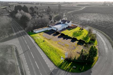 Main Road, Algarkirk, Boston