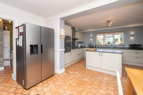 5 bedroom detached house for sale, Arden Road, Herne Bay, CT6