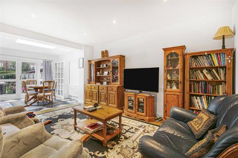 56 Gloucester Gardens, Cockfosters, Barnet, EN4 0QP