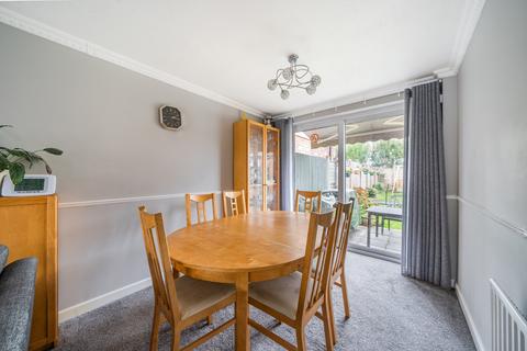 3 bedroom semi-detached house for sale, Fullerton Road, West Byfleet KT14