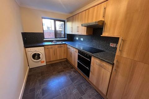 2 bedroom maisonette to rent, Westbrooke Court, Bristol BS1