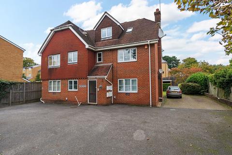 1 bedroom flat for sale, Parsonage Road, Horsham, RH12