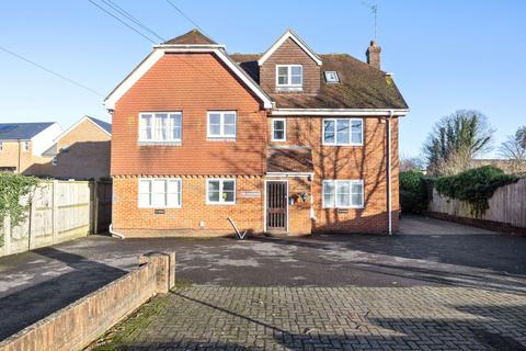 1 bedroom flat for sale, Parsonage Road, Horsham, RH12