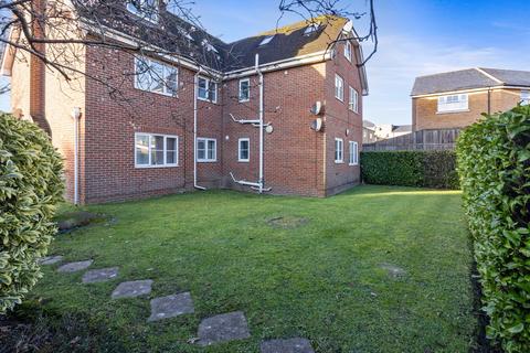 1 bedroom flat for sale, Parsonage Road, Horsham, RH12