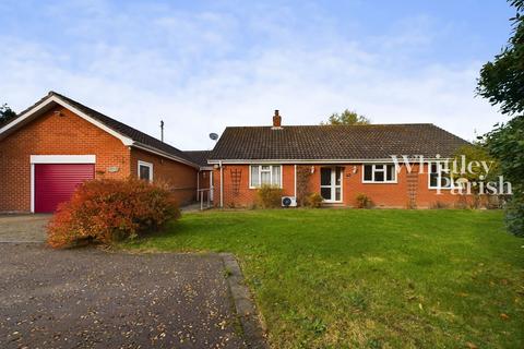 4 bedroom detached bungalow for sale, Station Road, Great Moulton, Norwich, NR15 2DX