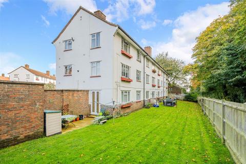 1 bedroom apartment for sale, Pound Road, Banstead