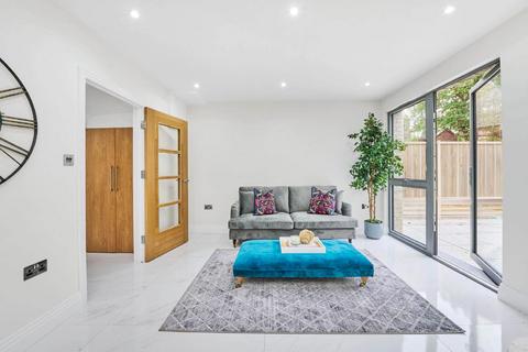 5 bedroom semi-detached house for sale, Hilltop Collection, Streatham