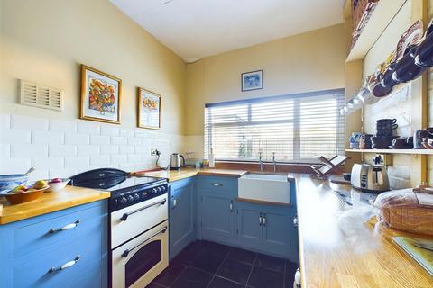 4 bedroom detached house for sale, Hamilton Road, Alford LN13