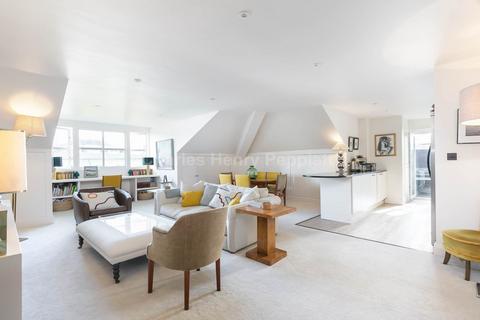 2 bedroom penthouse for sale, Ormonde Court, Belsize Grove, NW3