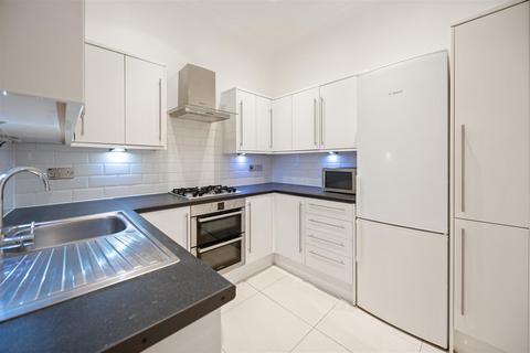 2 bedroom flat to rent, Canfield Gardens, South Hampstead NW6