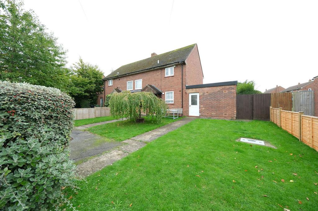 Coniston Road, Edith Weston 2 bed semidetached house for sale £249,950