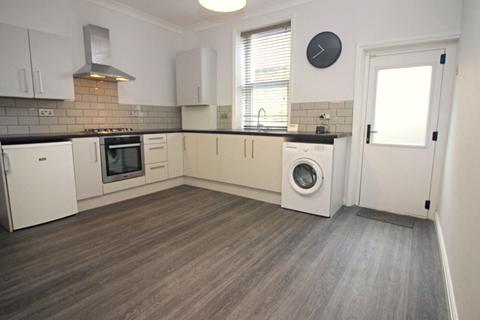 2 bedroom end of terrace house for sale, 446 Helmshore Road, Helmshore, Rossendale