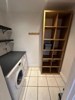 3 bedroom terraced house to rent, Tidford Road, Welling