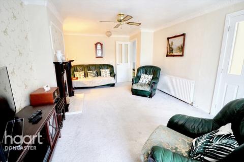 3 bedroom semi-detached bungalow for sale, Tranmoor Lane, Doncaster