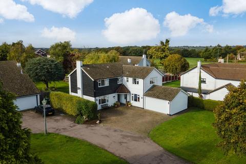 5 bedroom detached house for sale, Sharpenhoe Road, Bedford MK45