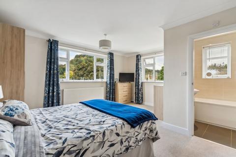 5 bedroom detached house for sale, Sharpenhoe Road, Bedford MK45