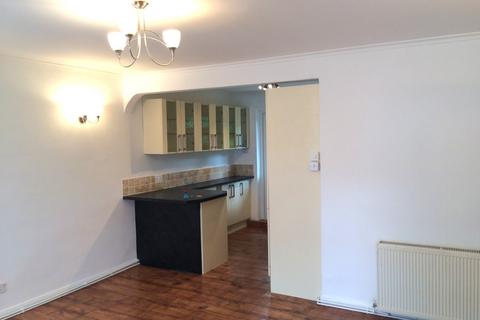 3 bedroom flat to rent, Cromwell Close, East Finchley