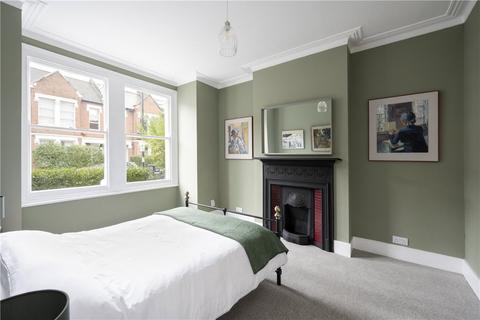 2 bedroom maisonette for sale, Boundary Road, London, SW19