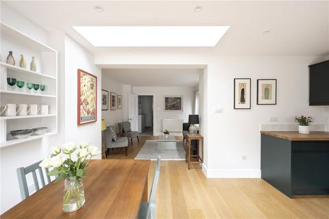 23 Boundary Road, London, SW19 2AW