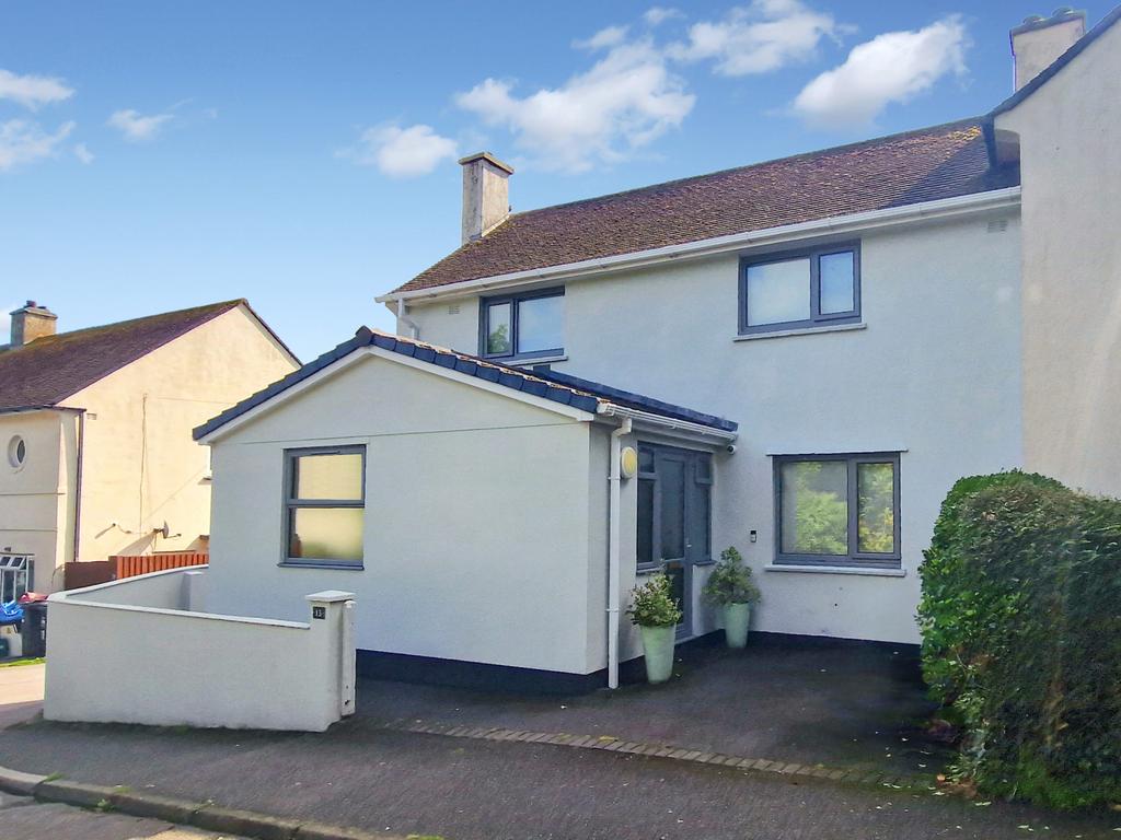 3 Bedroom Semi Detached House