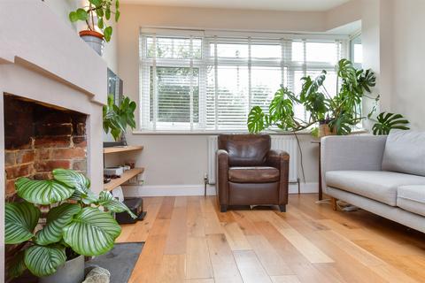 3 bedroom chalet for sale, Ladies Mile Road, Brighton, East Sussex